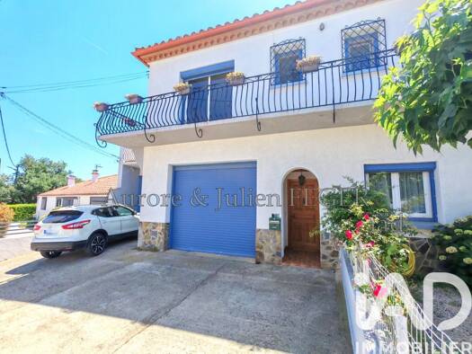 Maison à vendre 330 000 € 9 pièces 6 chambres 215 m² 506 m² de terrain Fourques 66300