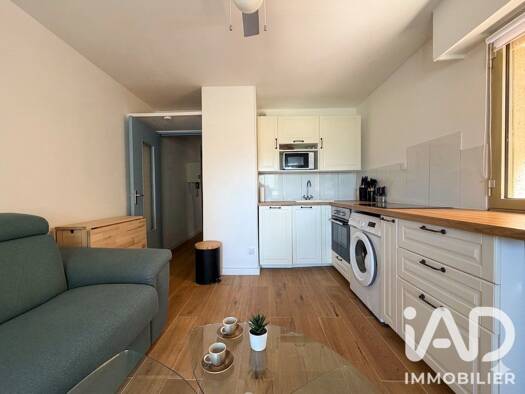 Appartement à vendre 205 000 € 2 pièces 1 chambre 30 m² Étage 1/3 Cap Nègre-Cap Sicié Six-Fours-les-Plages 83140