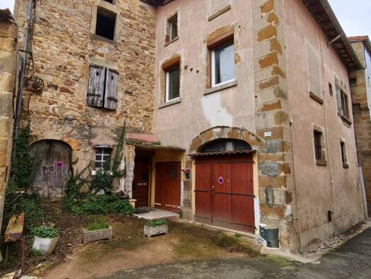 Maison à vendre 99 900 € 4 pièces 3 chambres 102,5 m² Vic-le-Comte 63270