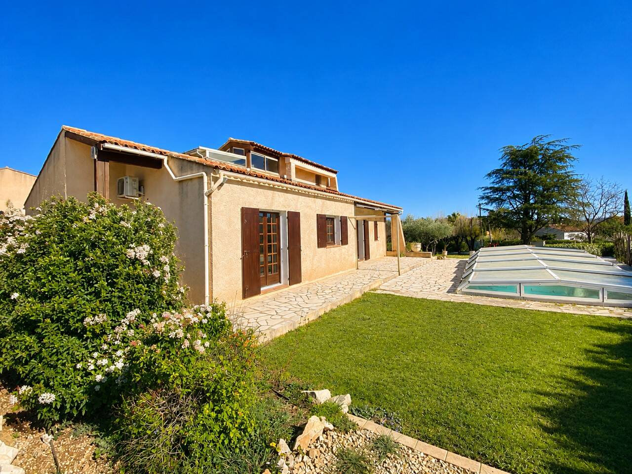 Maison à vendre, 100m², PUGET VILLE