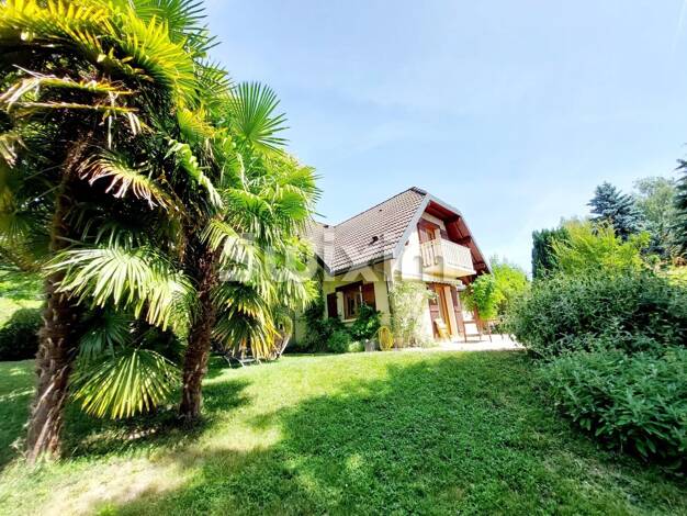 Maison à vendre 1 350 000 € 7 pièces 5 chambres 183 m² 1 612 m² de terrain Sauverny 01220