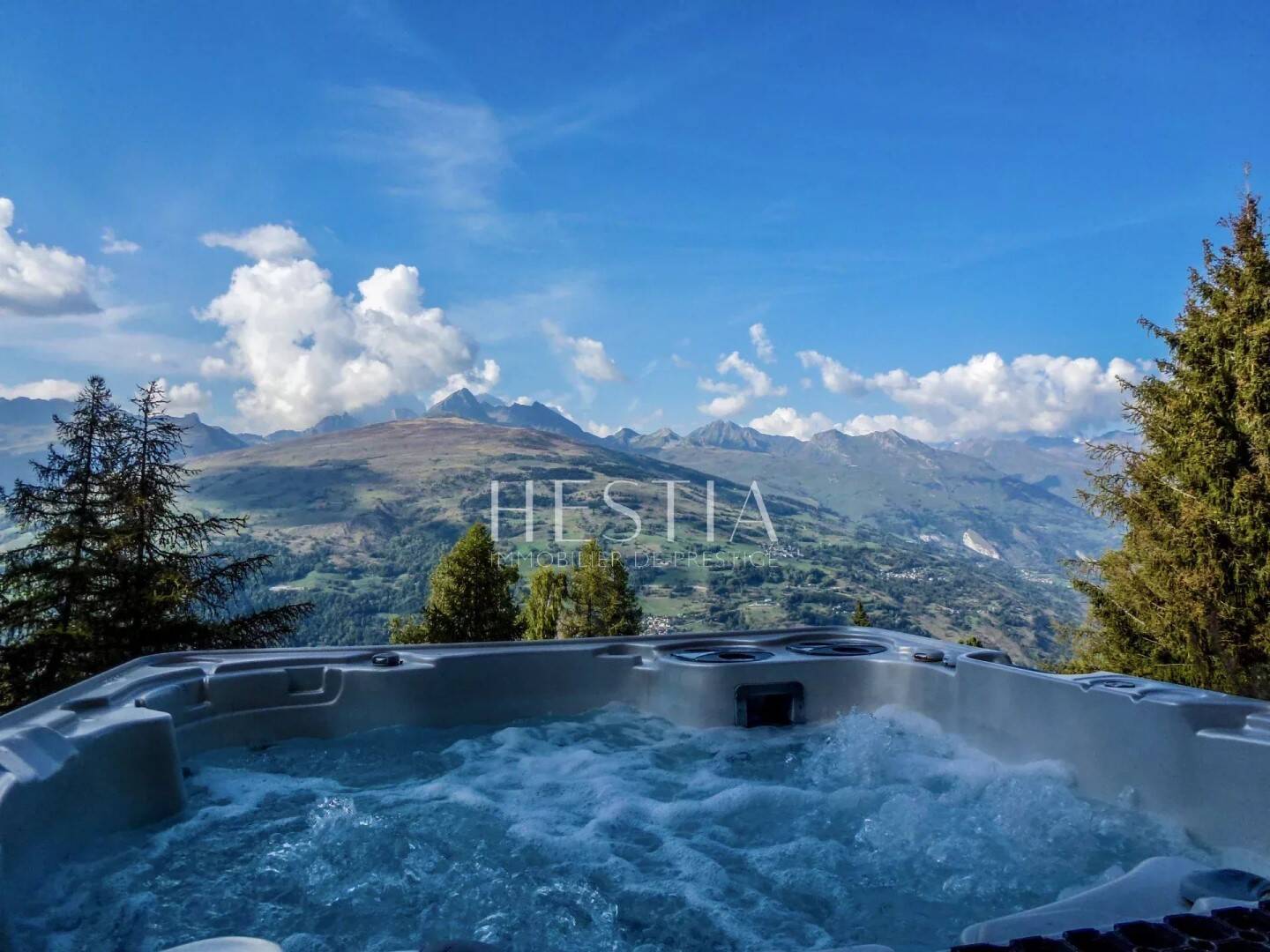 Maison à vendre, 341m², LA PLAGNE