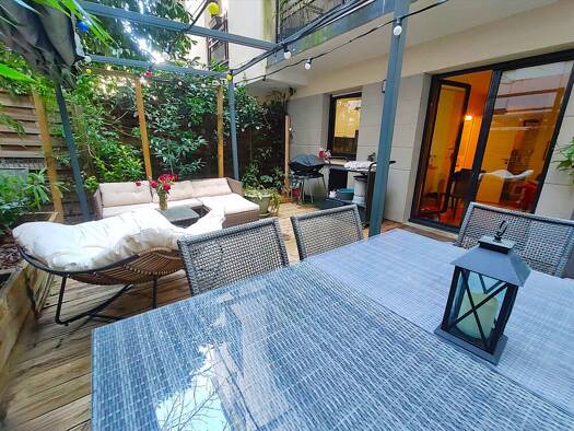 Appartement à vendre 435 000 € 2 pièces 1 chambre 44 m² RDC Buttes Chaumont Paris 19ème arrondissement 75019