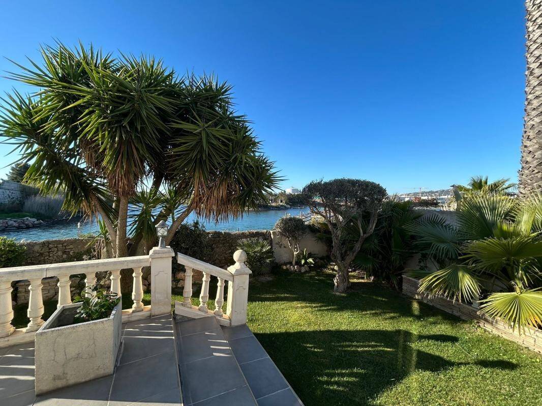 Maison à vendre, 320m², FRONTIGNAN