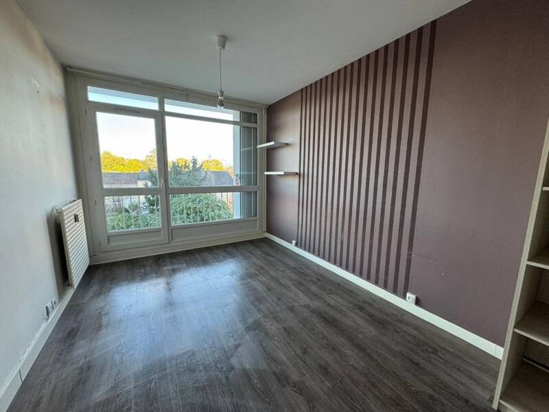 Maison à louer, 59m², LA CHAPELLE SAINT MESMIN