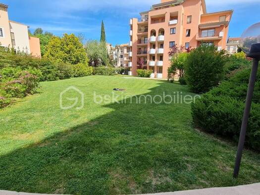 Appartement à vendre 165 000 € 2 pièces 1 chambre 56 m² RDC/4 La Balance-Raspail Avignon 84000