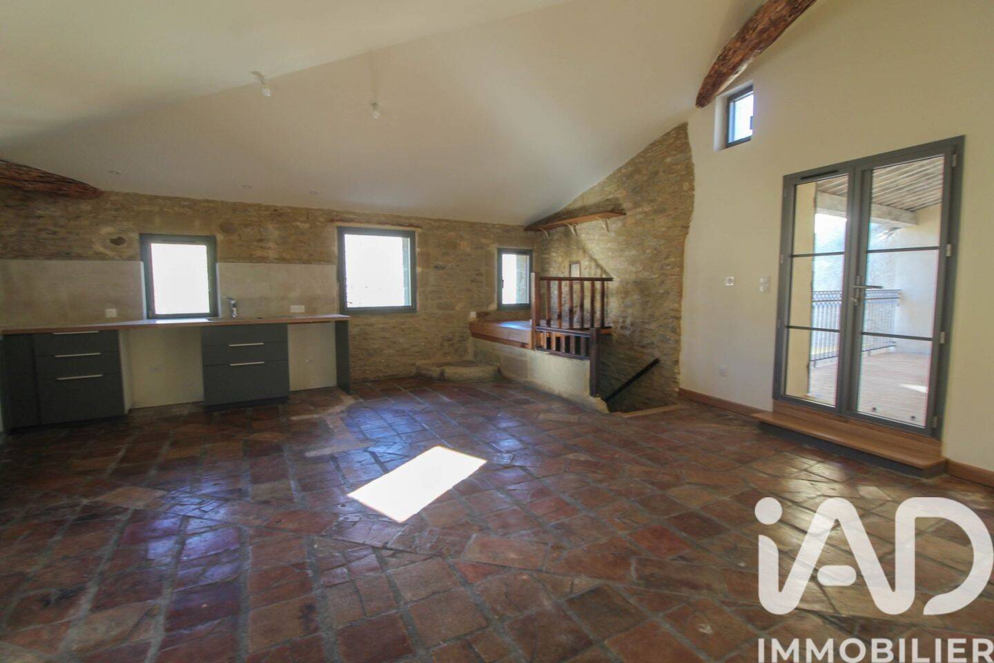 Maison à louer, 70m², MONTAREN ET SAINT MEDIERS