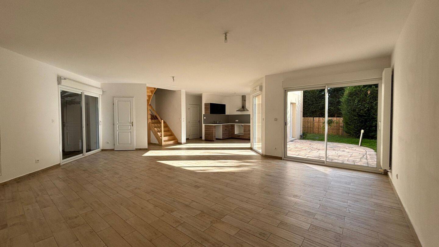 Maison à vendre, 166m², L'ETANG LA VILLE