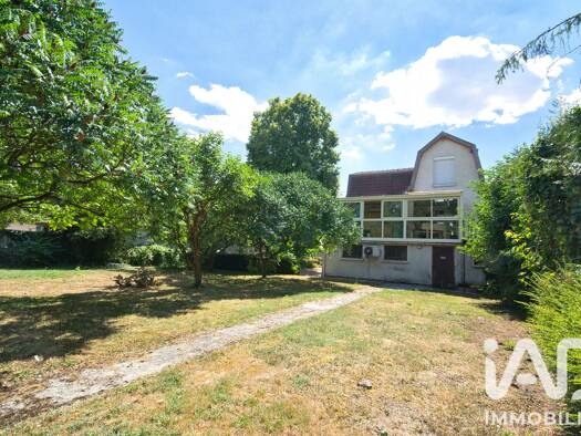 Pavillon à vendre 185 000 € 4 pièces 3 chambres 113 m² 1 054 m² de terrain Croix Dampierre Allende Châlons-en-Champagne 51000