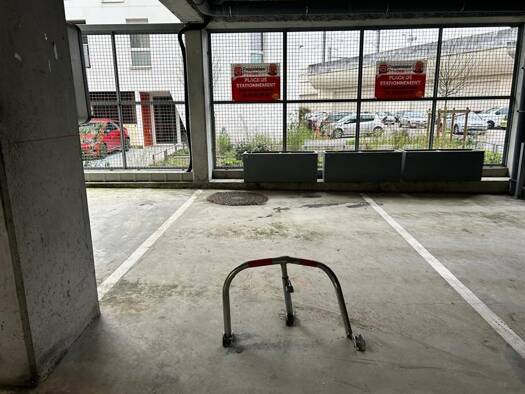 Parking à vendre 26 000 € 11,5 m² Bas Cenon-cours Victor Hugo-Gambetta Cenon 33150