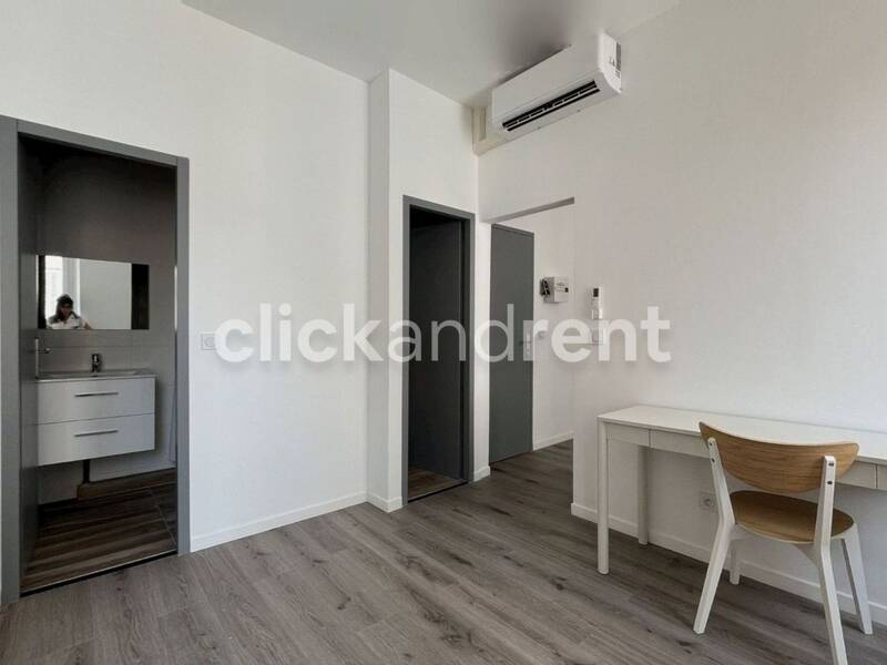 Maison à louer, 22m², MARSEILLE 5E