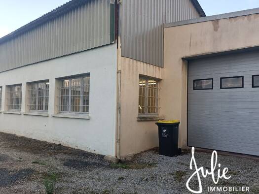 Parking à vendre 189 000 € 200 m² Lavaur 81500