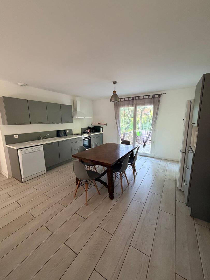 Maison à vendre, 80m², GRAYAN ET L'HOPITAL