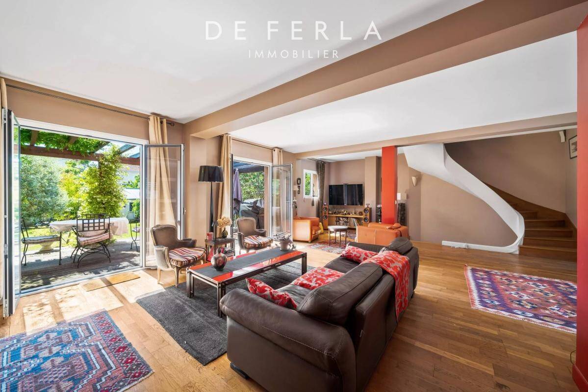 Maison à vendre, 262m², VERSAILLES