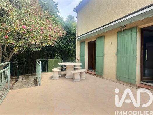 Maison à vendre 380 000 € 5 pièces 4 chambres 89,32 m² 354 m² de terrain Les Routes Toulon 83200
