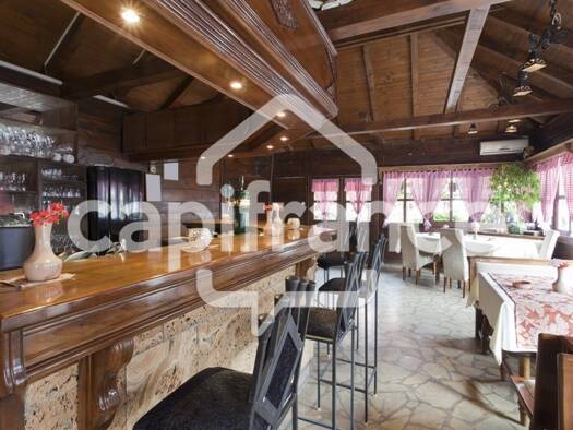 Restaurant à vendre Fonds de commerce 197 000 € 110 m² d'espace de restauration Centre-Soum Lourdes 65100