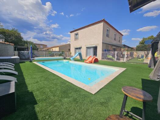 Maison à vendre 499 000 € 7 pièces 6 chambres 159,55 m² 600 m² de terrain Calvisson 30420