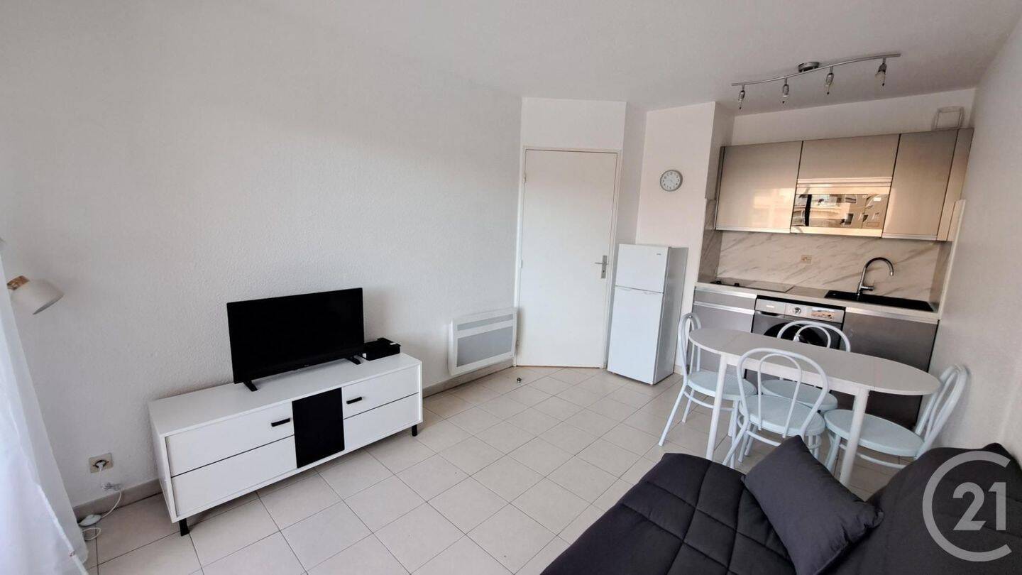 Maison à louer, 29m², JUAN LES PINS