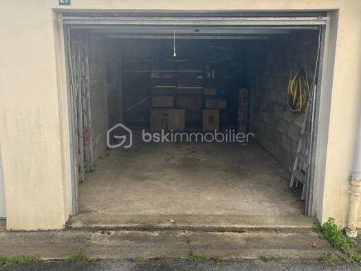 Parking à vendre 28 000 € 15,75 m² Chalâtres Nantes 44300