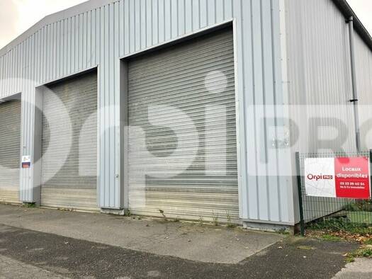 Entrepôt à louer 4 800 € 1 016 m² d'espace de stockage Soissons 02200