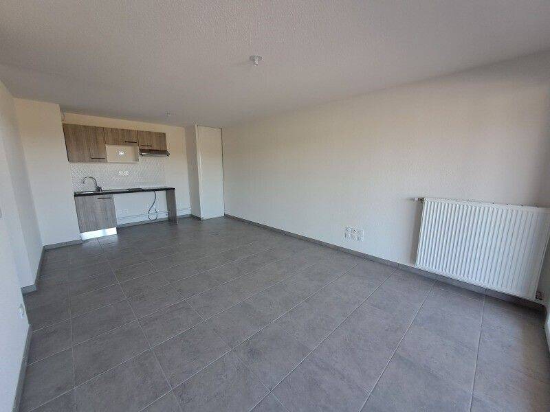 Maison à louer, 60m², MONTRABE