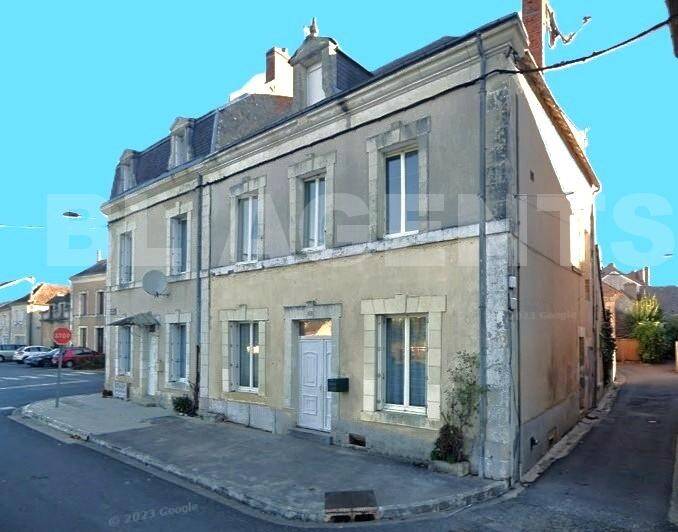 Maison à vendre, 182m², TOURNON SAINT MARTIN