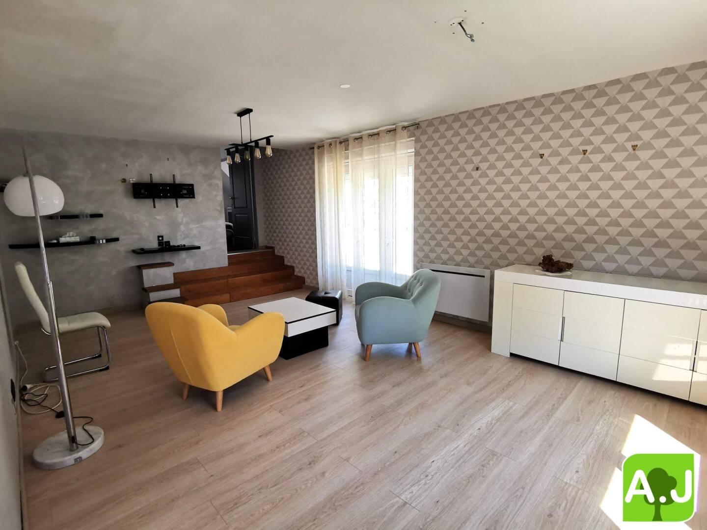 Maison à vendre, 109m², IVRY LA BATAILLE
