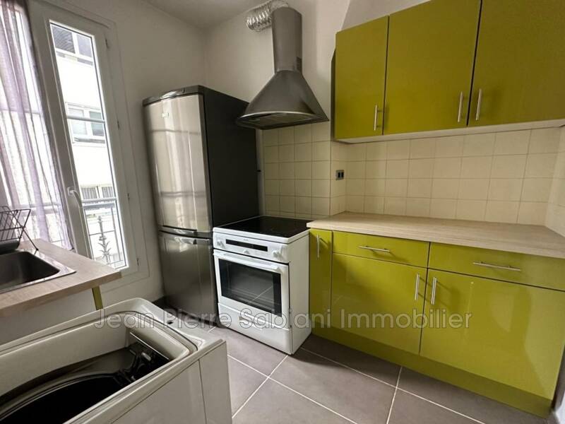 Maison à louer, 40m², PARIS 14E