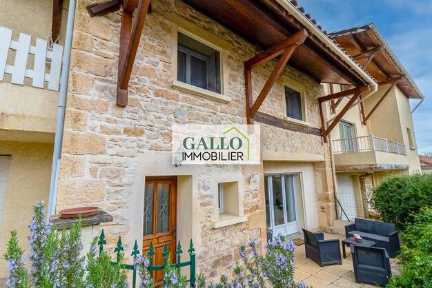 Maison à vendre 240 000 € 3 pièces 2 chambres 87 m² 30 m² de terrain Vaulx-Milieu 38090