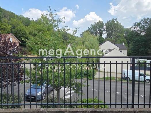 Appartement à vendre 209 425 € 3 pièces 2 chambres 62 m² Étage 1/1 Le Village Élancourt 78990