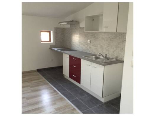 Appartement à louer 460 € 2 pièces 1 chambre 46,4 m² Étage 2/2 Ville-Basse Montélimar 26200