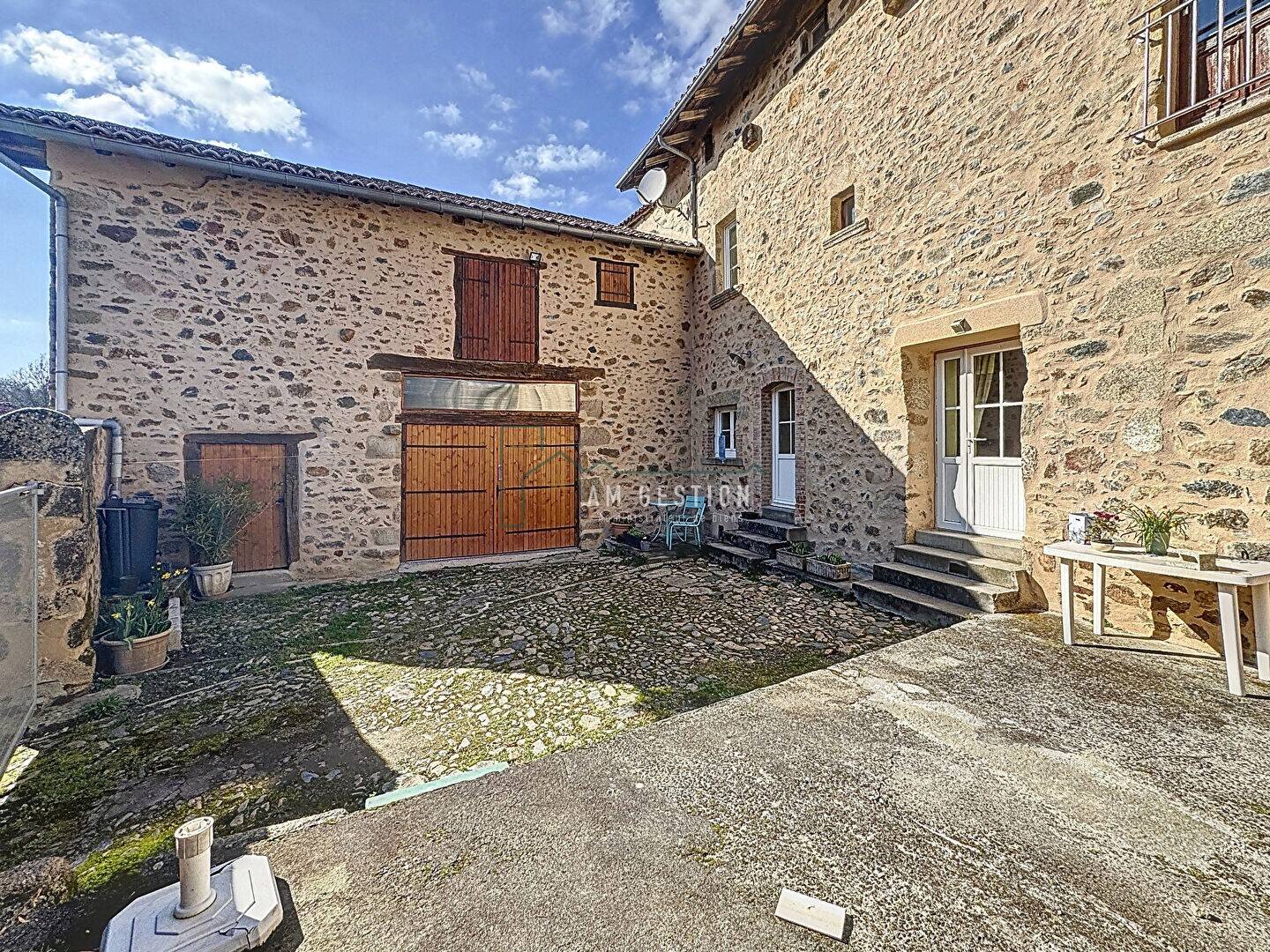 Maison à vendre, 247m², SAINT LAURENT SUR GORRE