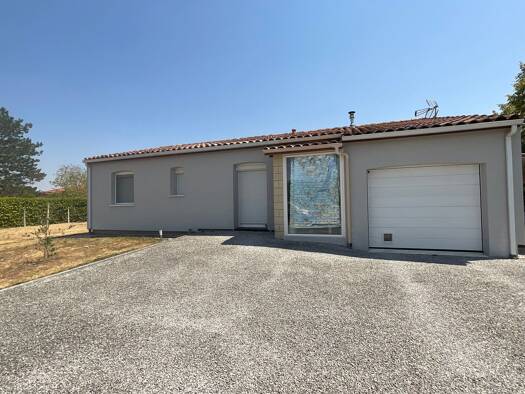 Maison de plain-pied à vendre 221 400 € 4 pièces 3 chambres 88 m² 1 200 m² de terrain Ouest Revel 31250