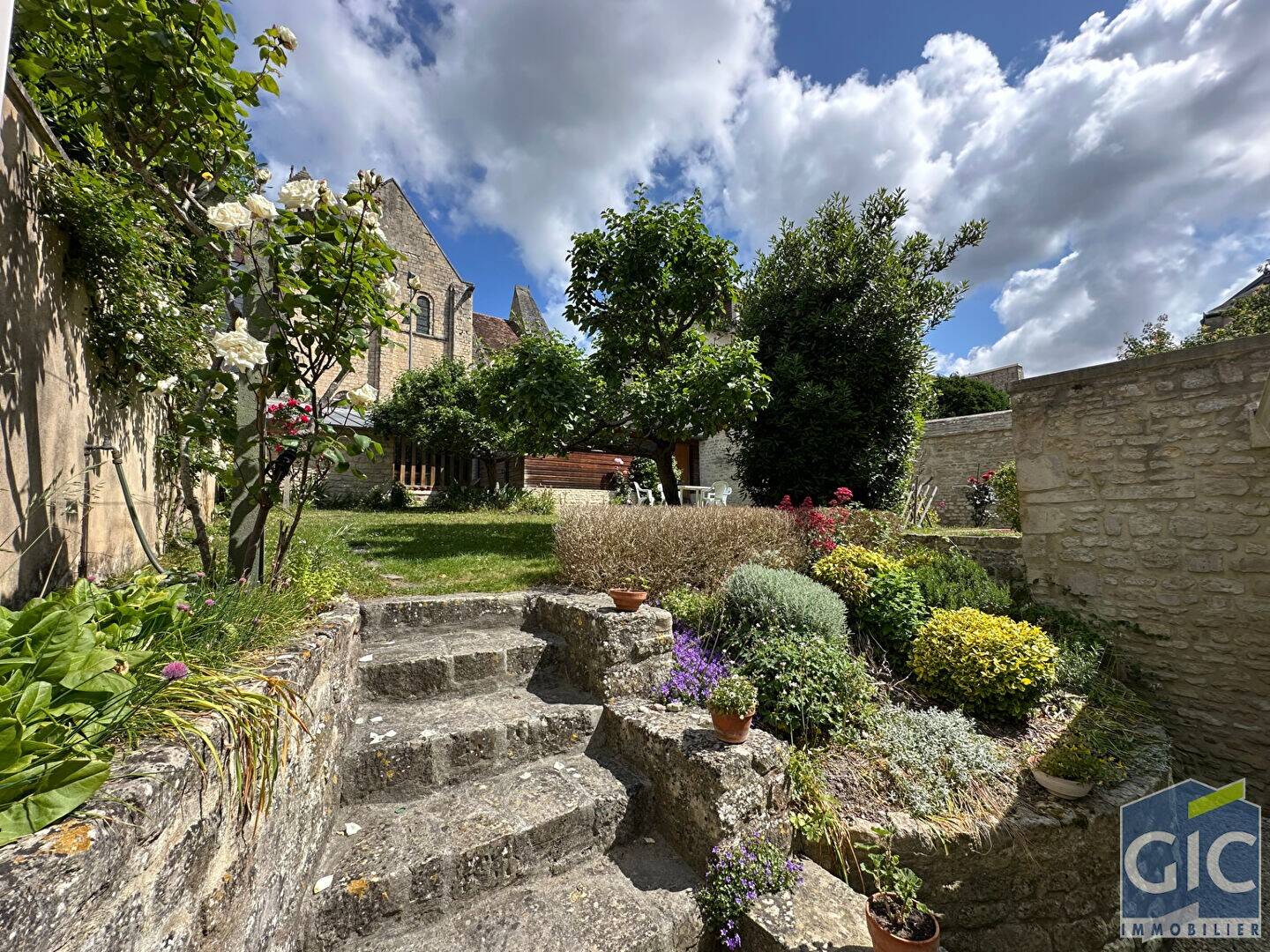 Maison à vendre, 303m², CAEN