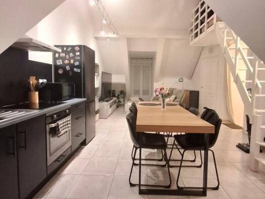 Appartement à louer 950 € 2 pièces 1 chambre 41,9 m² Étage 1/1 Sud Ormesson-sur-Marne 94490