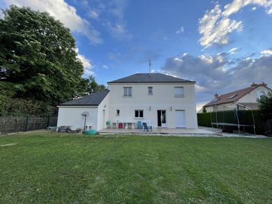Maison à louer 1 700 € 6 pièces 5 chambres 155 m² St Jean le Blanc 45650