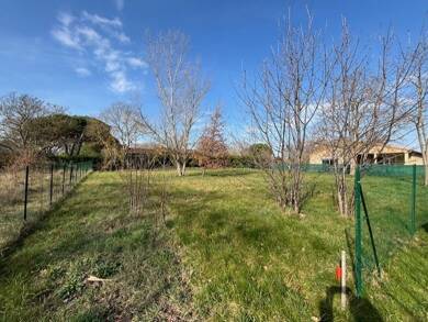 Terrain constructible à vendre 95 000 € 1 201 m² de terrain Launac 31330