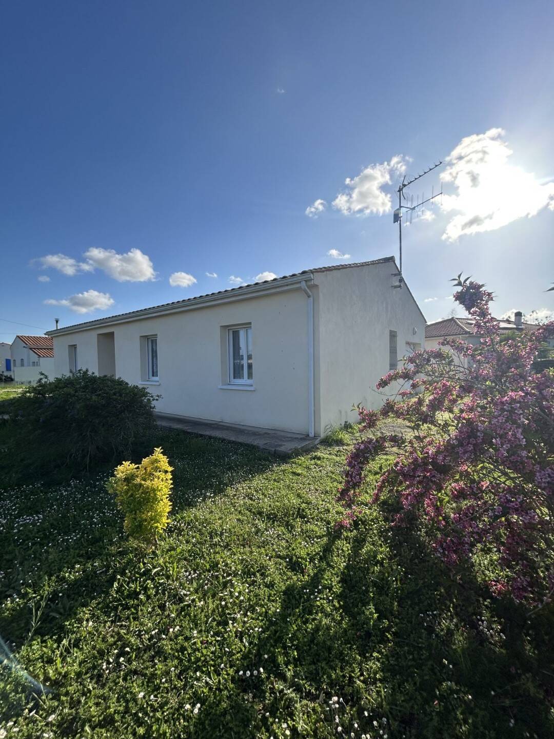 Maison à louer, 88m², THENAC