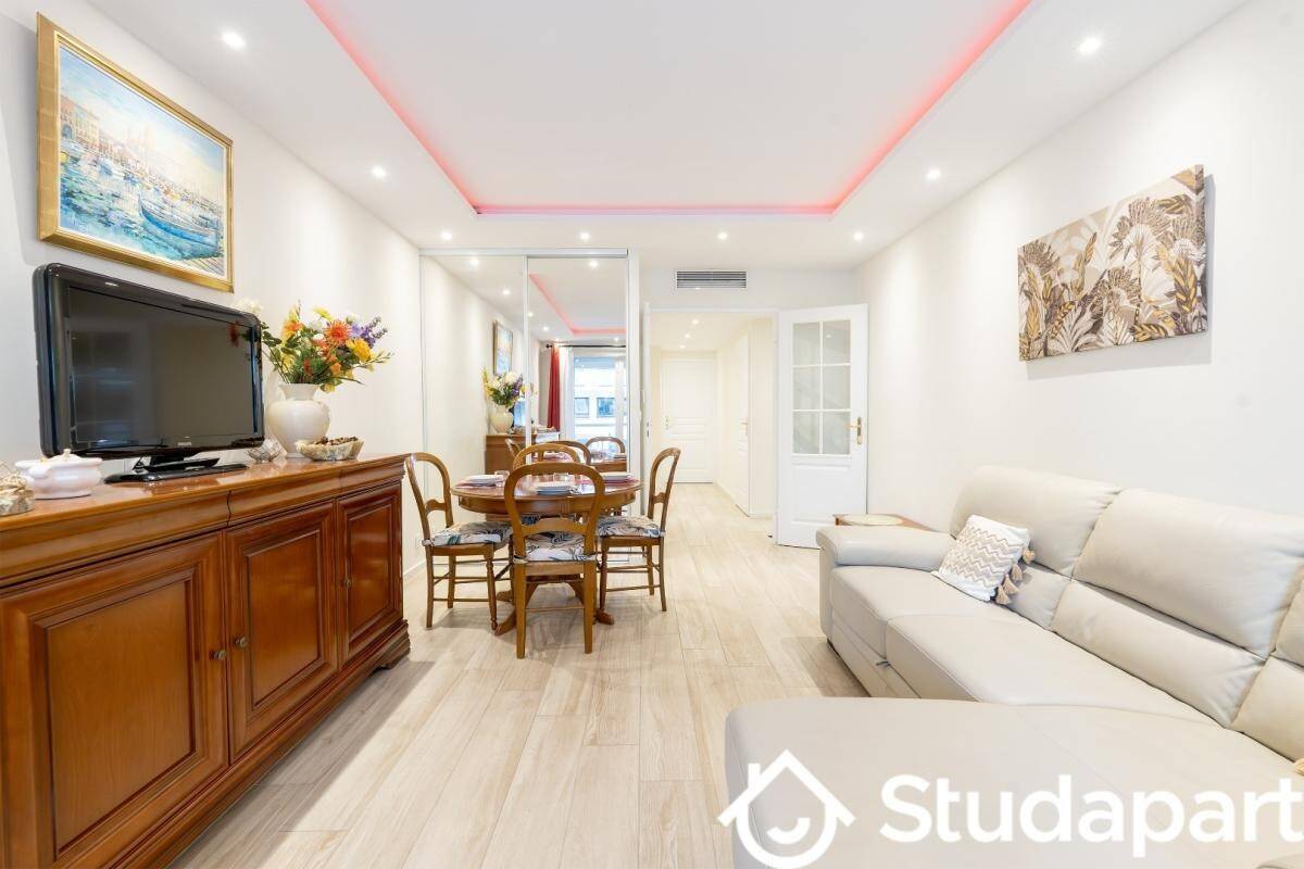 Maison à louer, 49m², CANNES