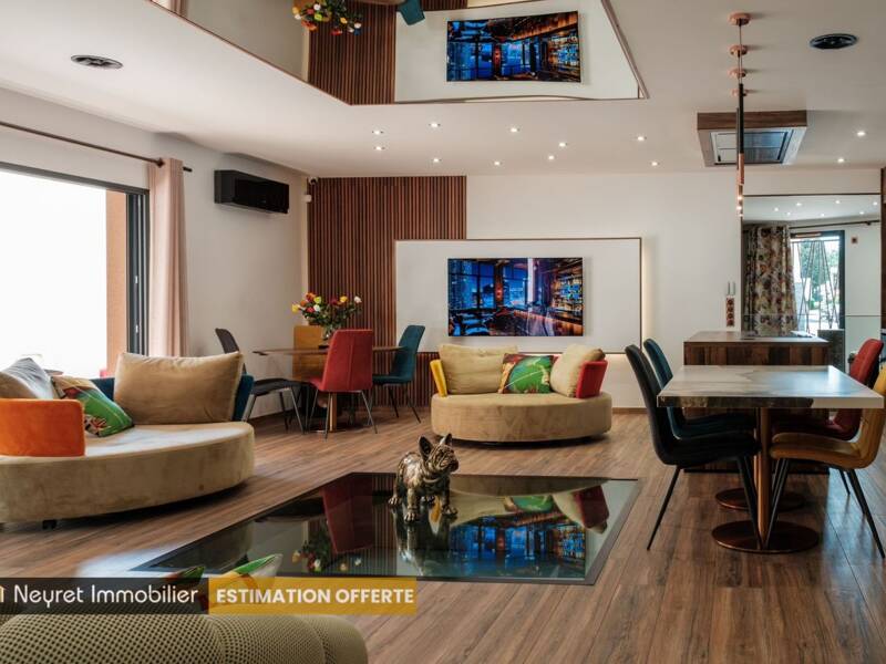 Maison à vendre, 316m², SAINT PRIEST EN JAREZ