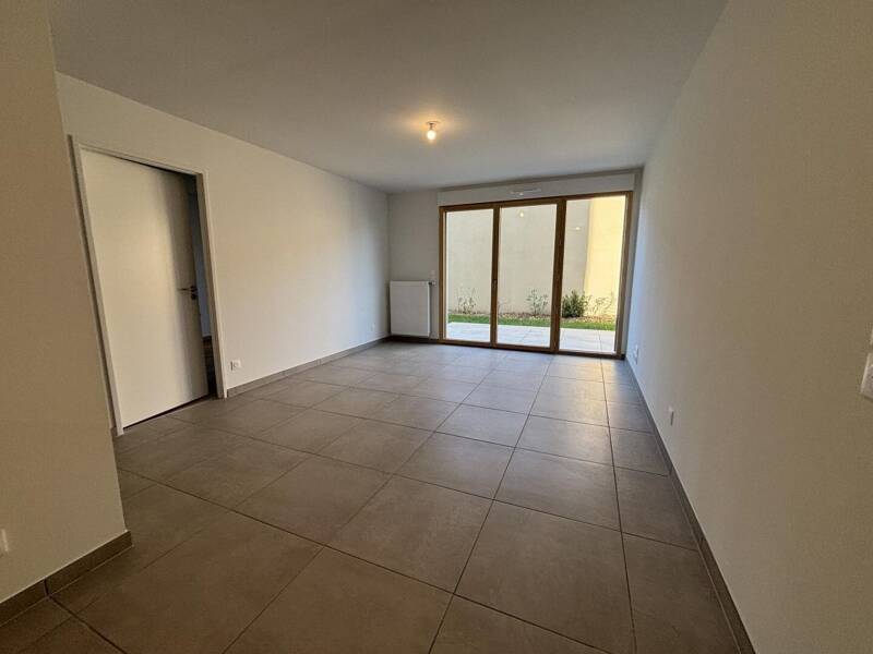 Maison à louer, 44m², LA TOUR DE SALVAGNY