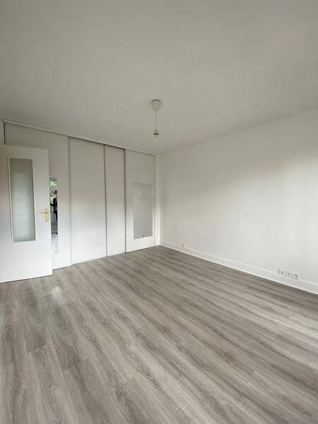 Maison à louer, 28m², SAINT MAUR DES FOSSES