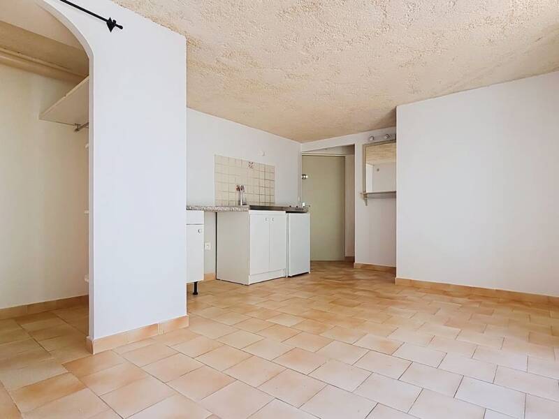 Maison à louer, 20m², COTIGNAC