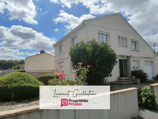 Maison à vendre 210 000 € 7 pièces 5 chambres 136 m² 483 m² de terrain Puy Saint Bonnet Cholet 49300