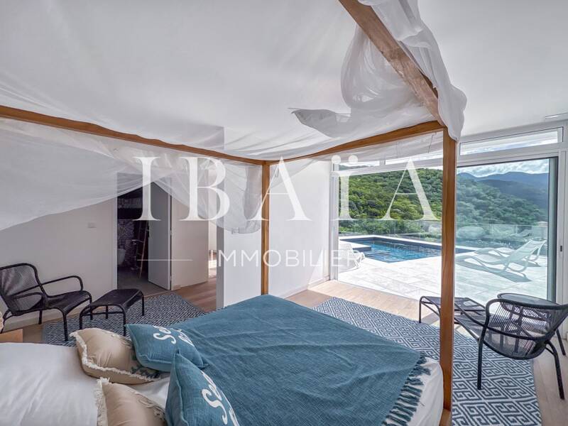 Maison à vendre, 166m², BOUILLANTE