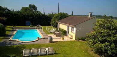 Maison à vendre 385 000 € 10 pièces 6 chambres 173 m² 1 702 m² de terrain Ervauville 45320