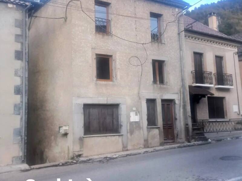 Maison à vendre, 134m², CORPS