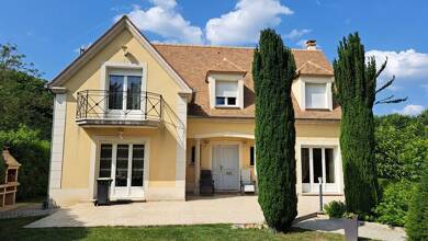 Maison de plain-pied à vendre 699 500 € 7 pièces 4 chambres 194 m² 1 322 m² de terrain Limours 91470