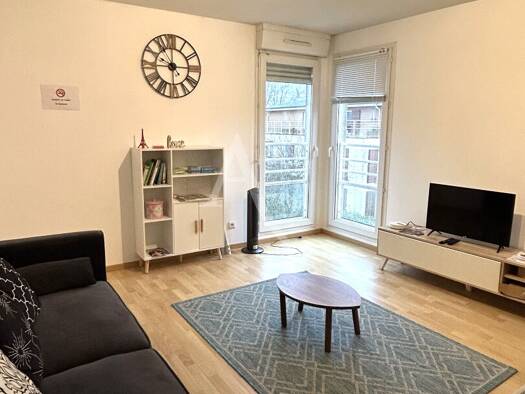 Appartement à louer 951 € 2 pièces 1 chambre 48 m² Étage 2/2 Centre Ville Sud Ouest Bussy-Saint-Georges 77600