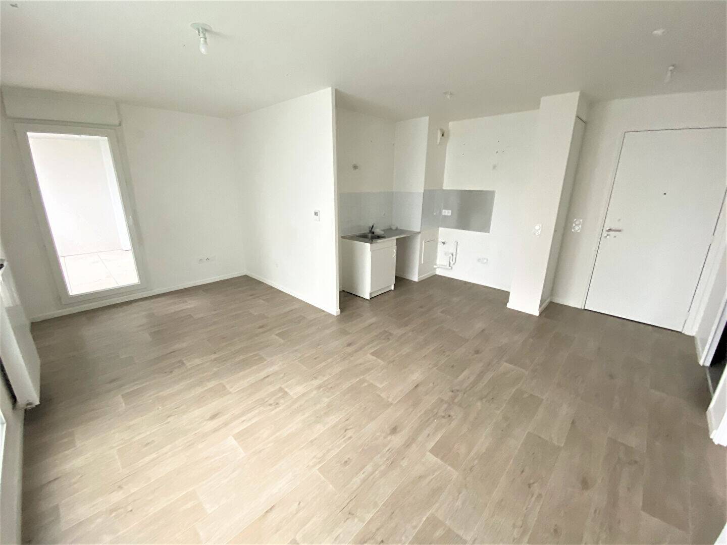 Maison à louer, 40m², COURCOURONNES